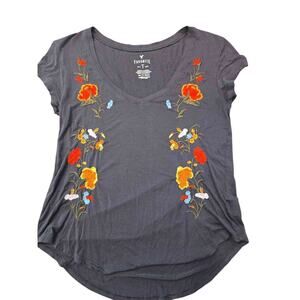 American Eagle Soft & Sexy Favorite V-Neck T-Shirt XS Gray Floral Embroidered